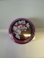 MAC Cosmetics "Glow Play Blush" Flowerescen 