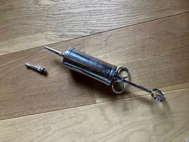 Antike Metall Spritze medizinisch