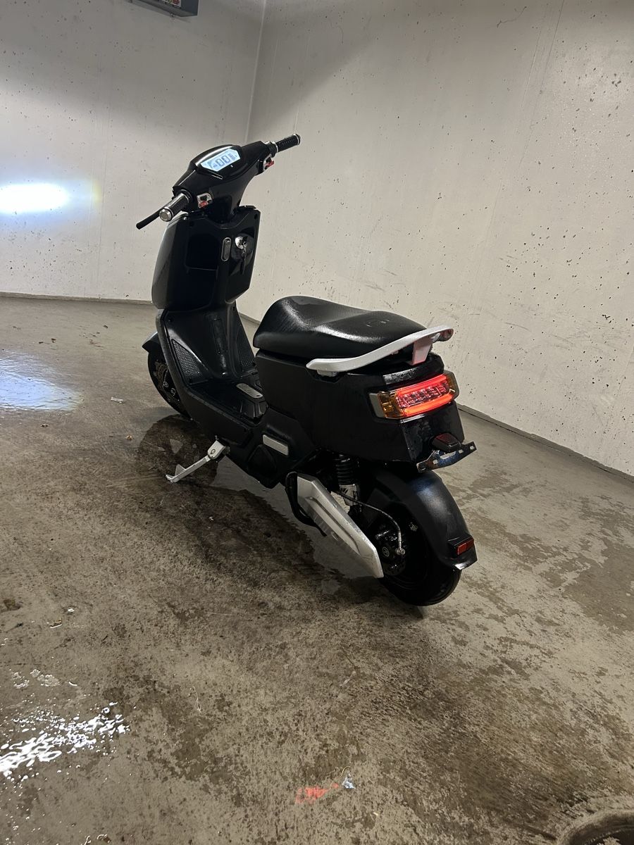 Scooters: Vespino 7i / Next Nx1 – D'occasion à Winterthur par mar_72ky 2
