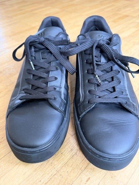 Hugo Boss Scarpe da uomo: Hugo Boss Sneaker - Gr 44 – Nuovo (secondo la descrizione) da Dübendorf venduto da kerstinbrisbane 8