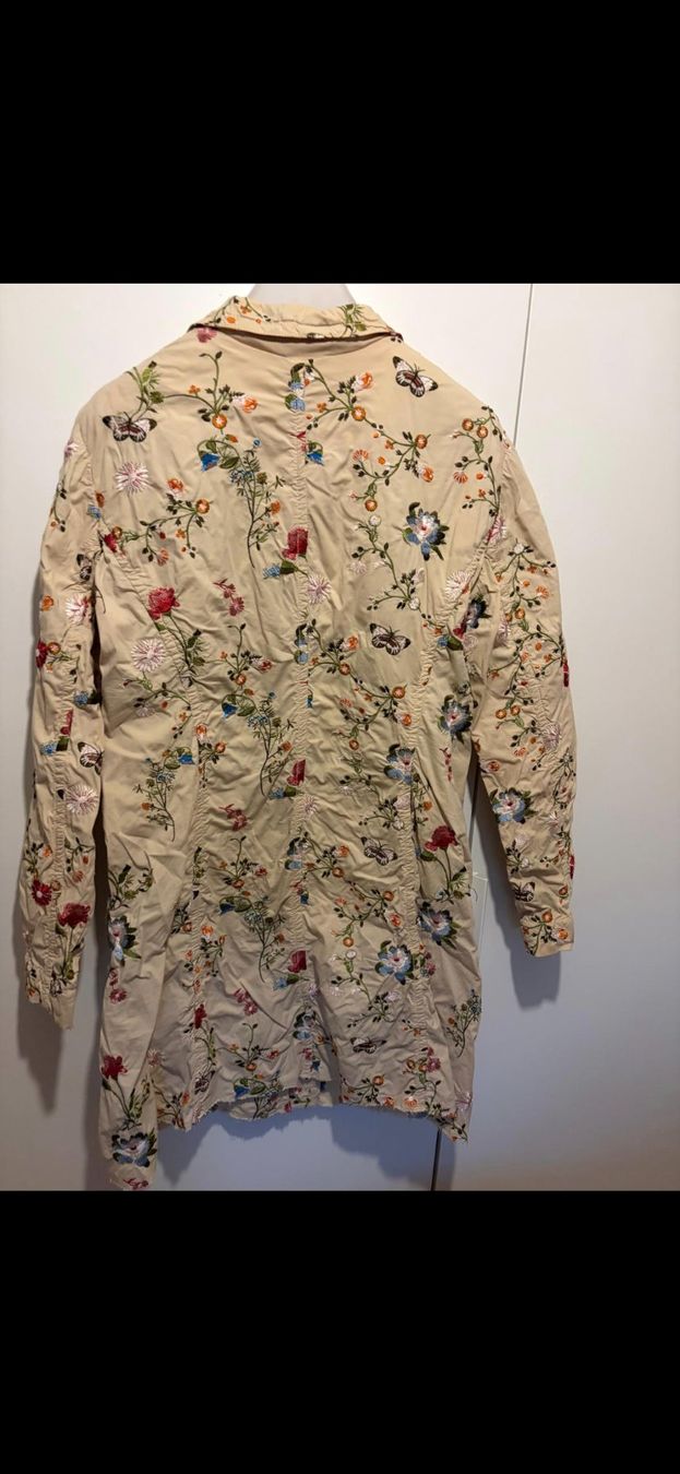 Giacche: Jacke – Usato da Luzern venduto da Yel_low 1