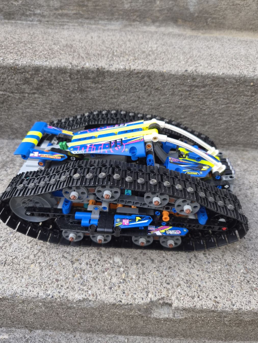 Lego Kit di costruzioni: Lego Technic 42140 App-gesteuertes Transformationsfahrzeug – Usato da weesen venduto da haemmerliroman15 1