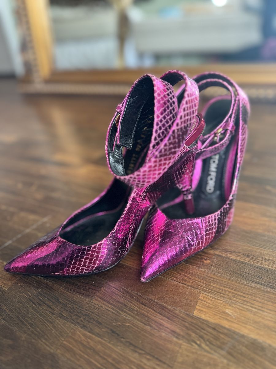 Tom Ford Scarpe da donna: auth TOM FORD metallic pink  PYTHON WEDGE Ankle Strap Pumps – Usato da Baar venduto da TheArchive 1