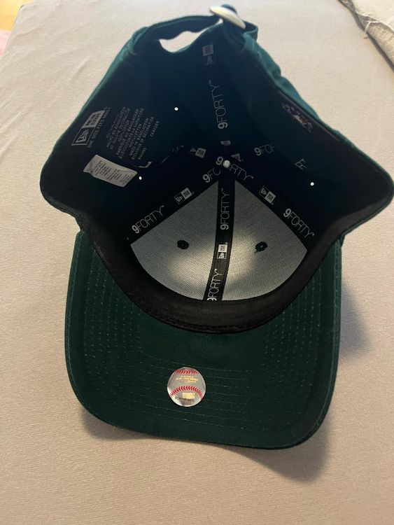 New Era Copricapi, berretti & cappellini: NY Yankees New Era Cap grün 9Forty grössenverstellbar – Usato da Veltheim AG venduto da gave04 1