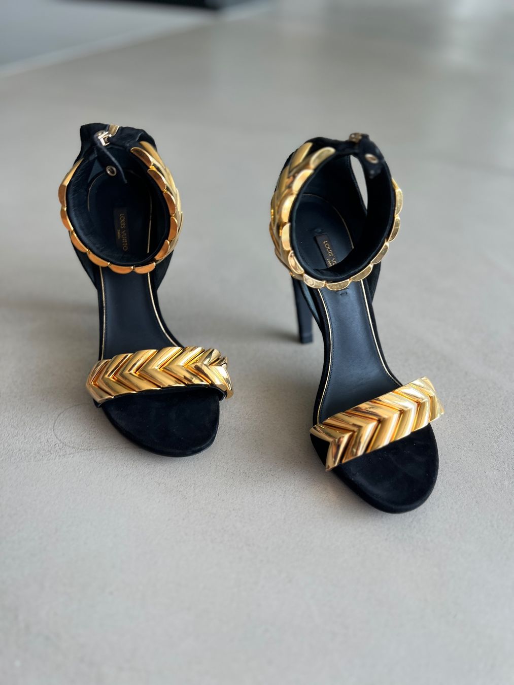 Louis Vuitton Scarpe da donna: Sensationelle Louis Vuitton Sandalen – Usato da Schaan venduto da Poltera 1