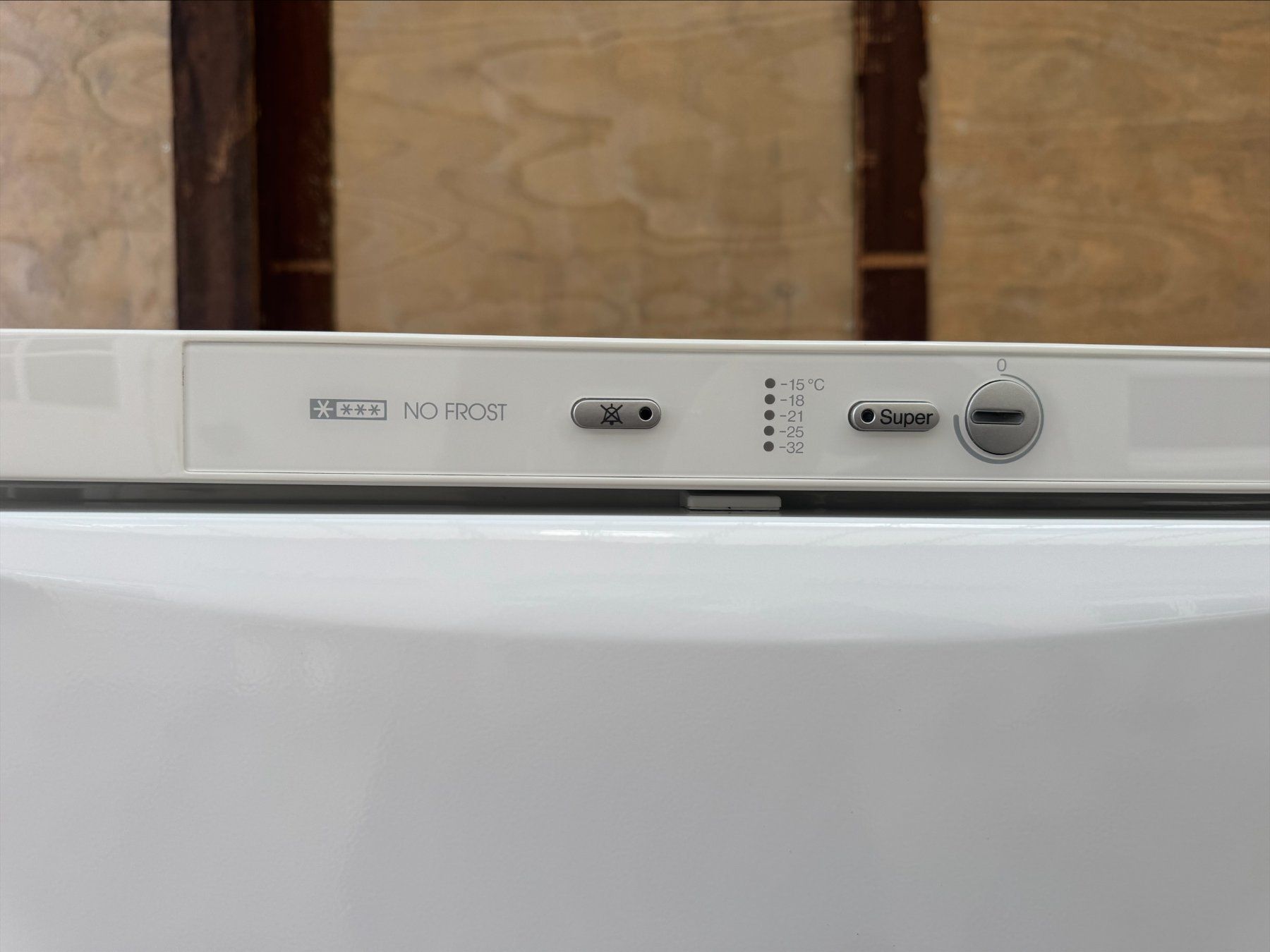 Miele Congelatori: Gefrierschrank Miele 6 Schubladen – Usato da Bülach venduto da .Reissverschluss. 4