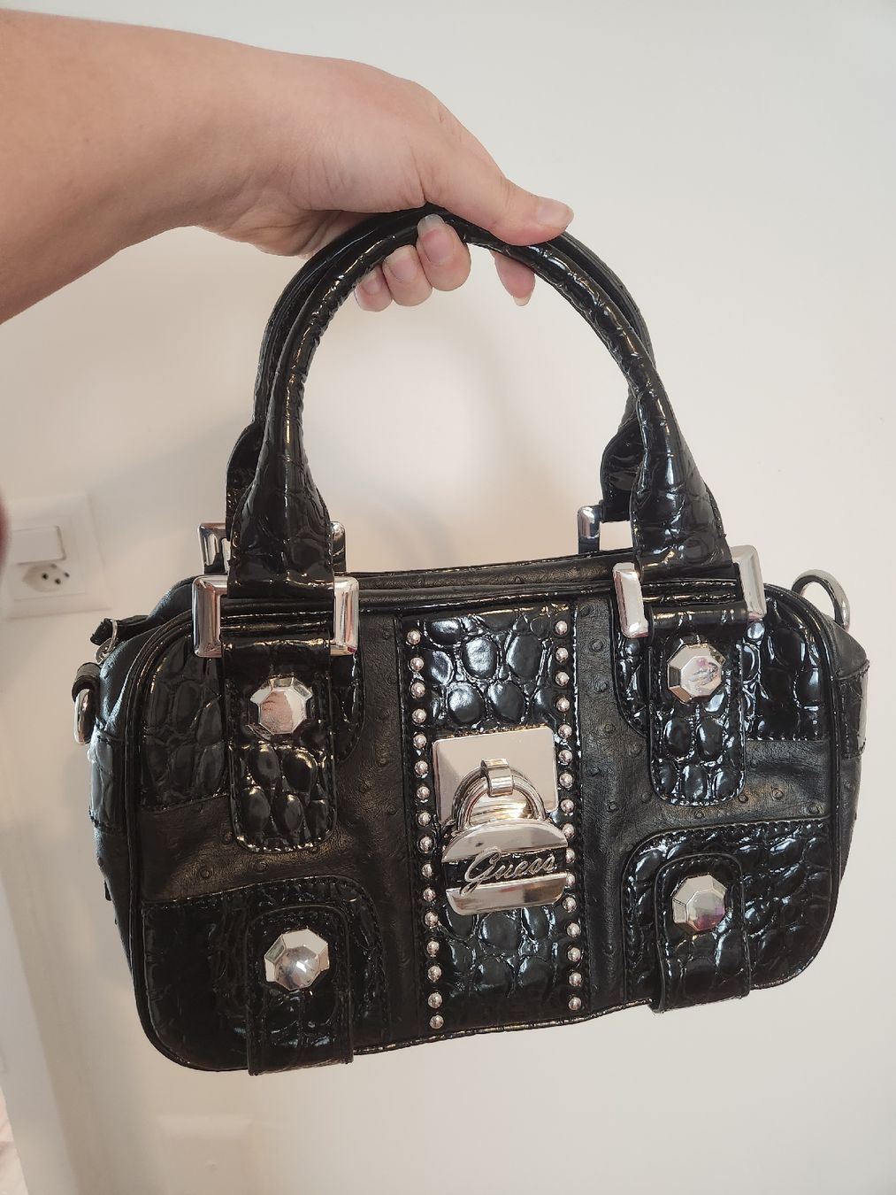 Borse da donna: Guess Tasche – Nuovo (secondo la descrizione) da Tägerwilen venduto da DoBi223