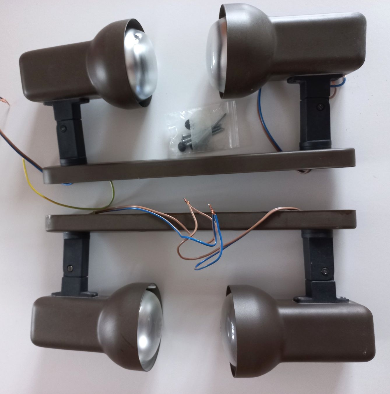 Lampade: Vintage Wand- oder Decken Lampen, 2er Spot,  braun – Usato da Wettingen venduto da tonia3 5