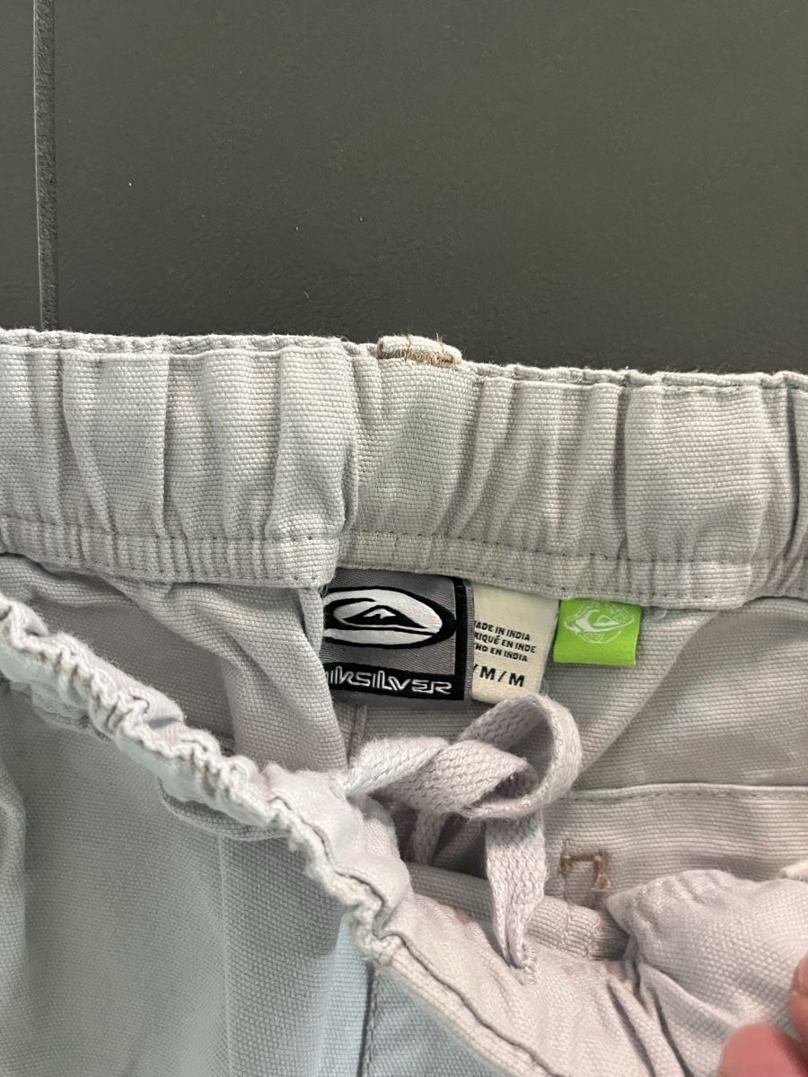 Quiksilver Pantaloni: stoffhose von quiksilver – Usato da Ostermundigen venduto da nils.mani 2