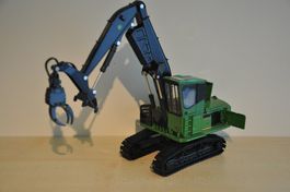 JOHN DEERE 2954 D Log Loader