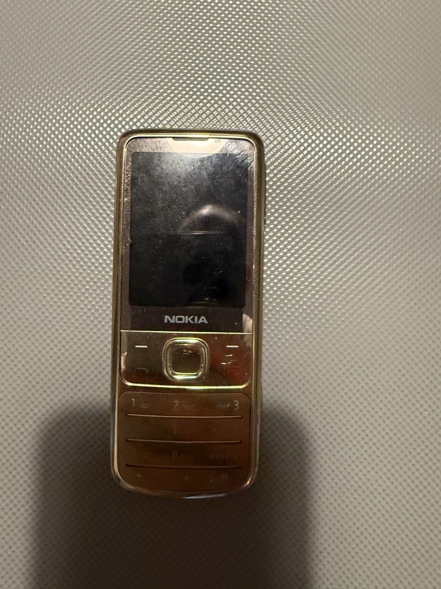 Nokia Telefoni cellulari / Smartphones: Nokia 6700 Gold – Difettoso da Embrach venduto da Tom1717 2