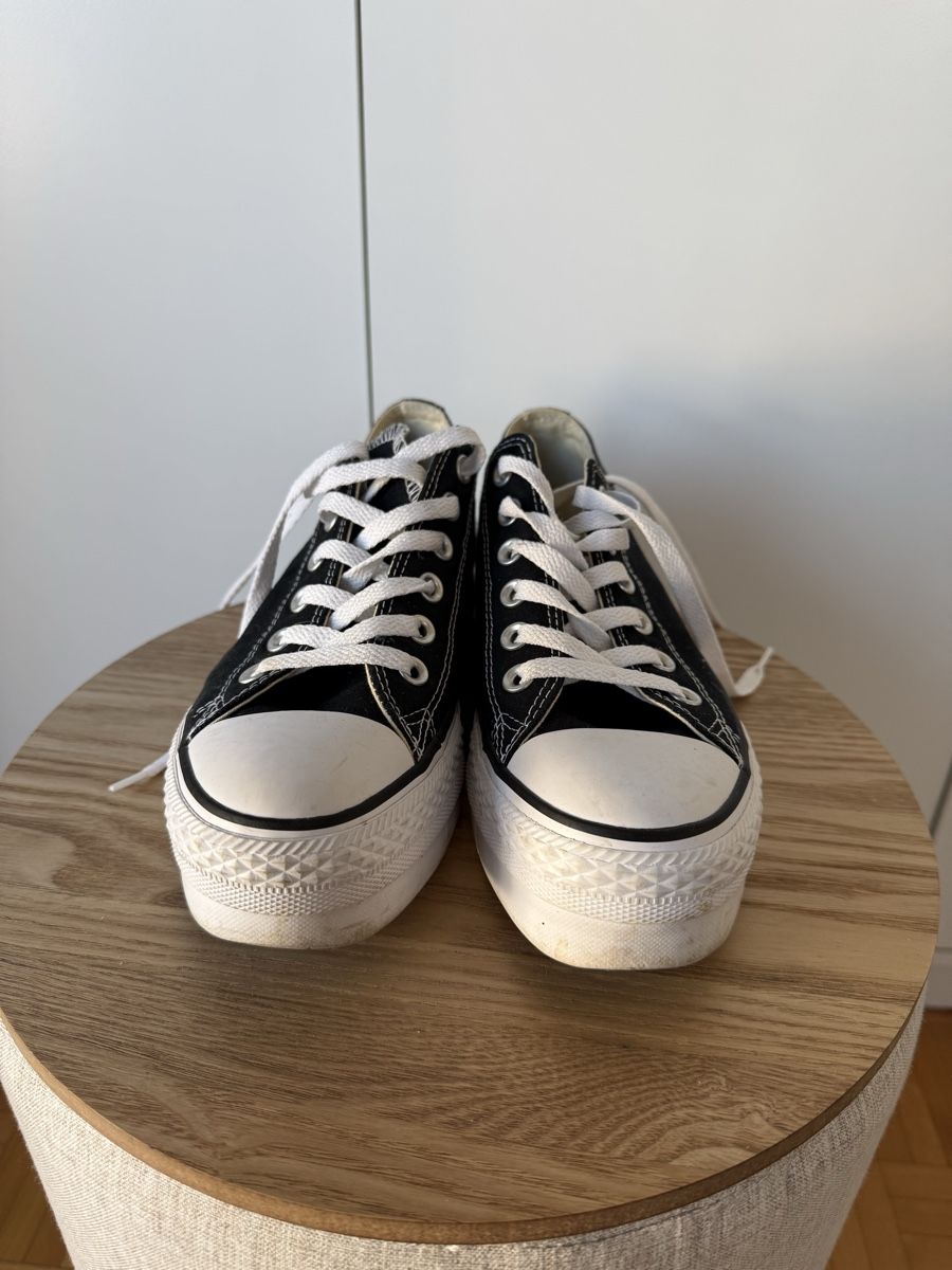 Converse Scarpe da donna: Converse Chuck Taylor All Star platform Sneakers 39 – Usato da Luzern venduto da Aistee 2
