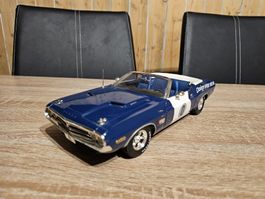 Dodge Challenger 1971 1:18