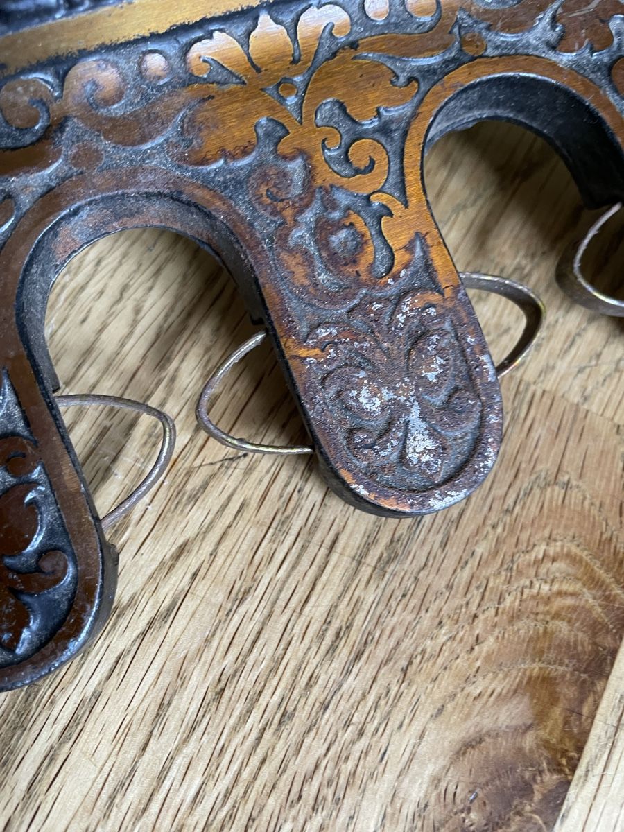 Fixations: Antiker Besenhalter – D'occasion à Flawil par Naphtali 3