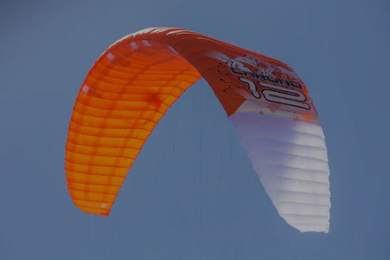 Ozone Kite: Ozone Chrono 18m Mattenkite Kite Snowkite  – Gebraucht aus Frick von Myamaha_racing