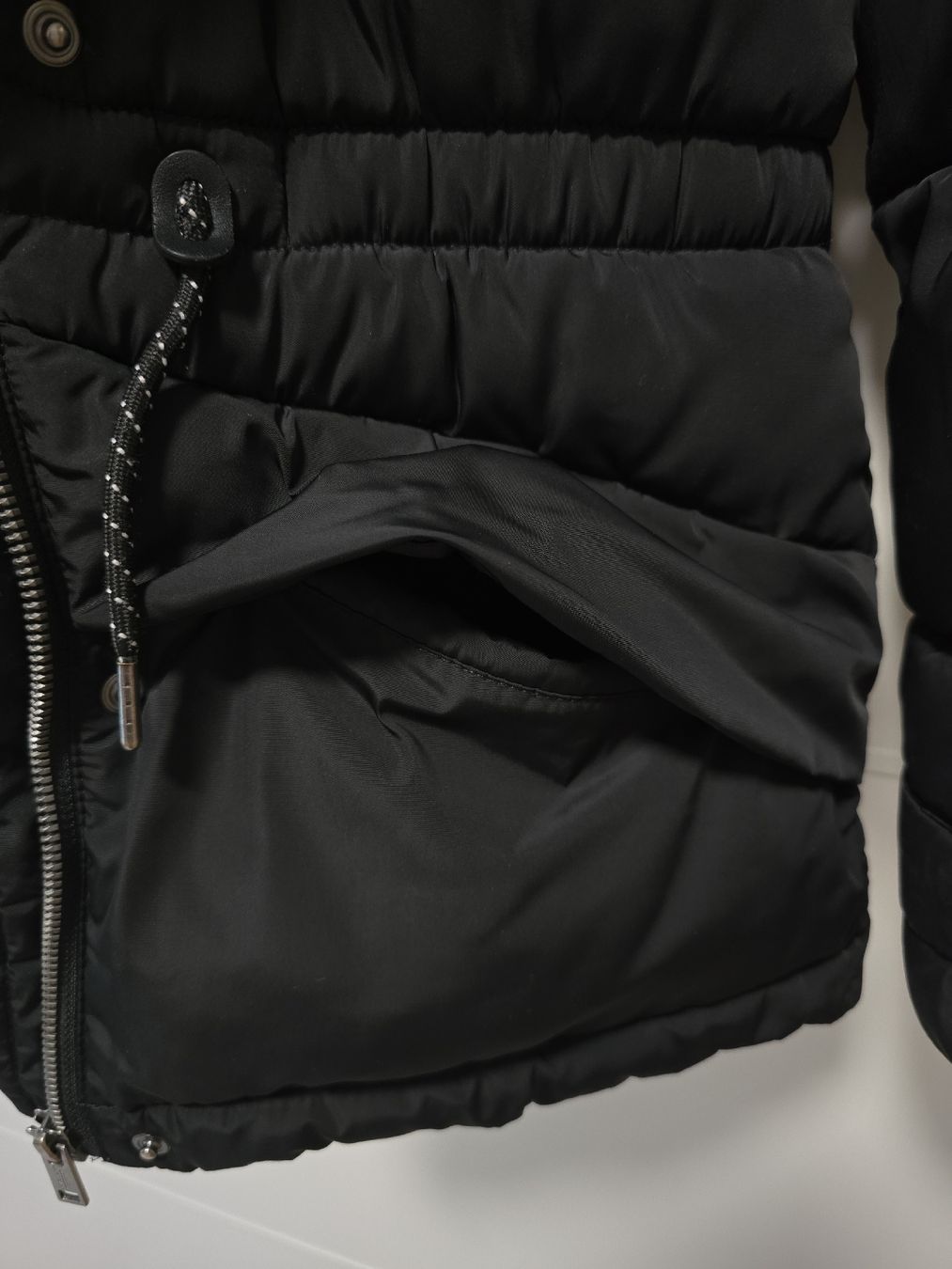 Vestes & Manteaux: Mädchen Winterjacke Gr.140 – D'occasion à St. Gallen par CAPYCORP 3