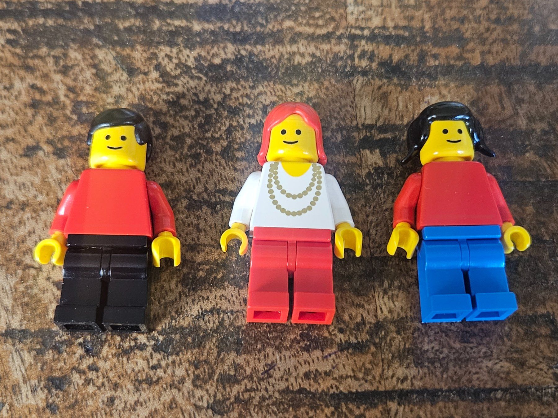 Lego Baukästen: lot de 3 figurines – Gebraucht aus Confignon von Ecrofigs