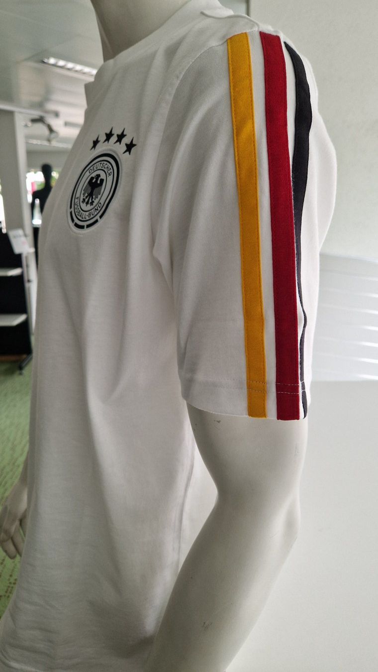 Adidas T-Shirts: Fan Shirt Baumwolle DFB WM26 – Neu (gemäss Beschreibung) aus Lyss von HeinigerSport-Lyss 1