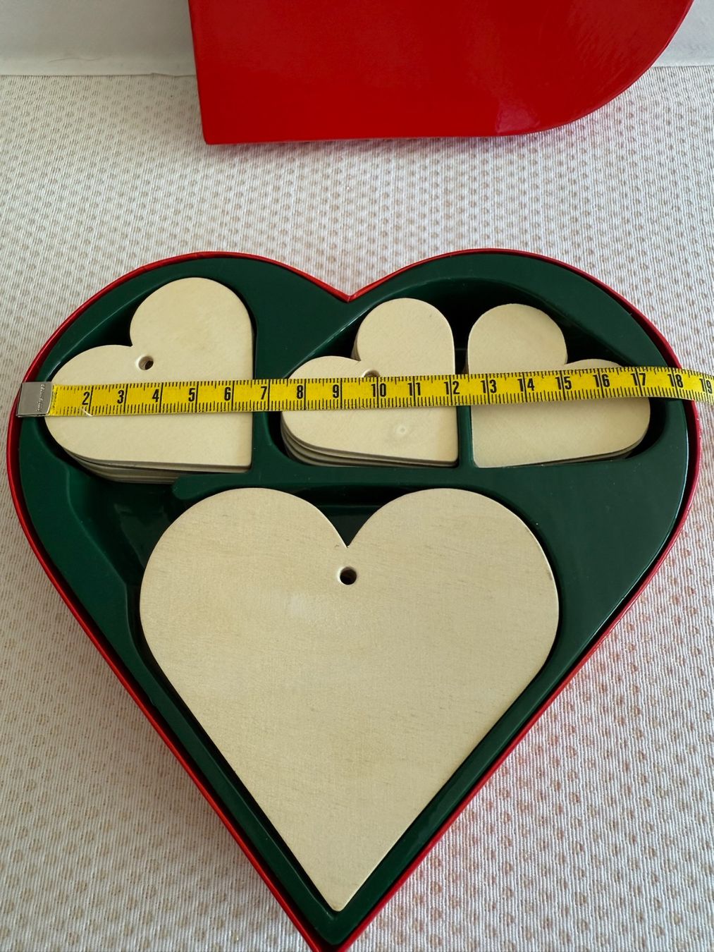 Tutte le decorazioni: Coeur en bois pour bricolage – Usato da Sion venduto da accroshoes 4