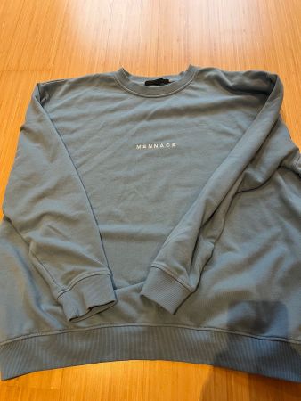 Coole Menace Pullover in Hellblau, Grösse XL