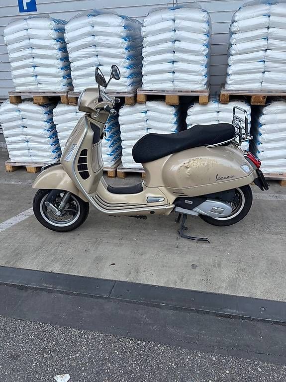 Scooter: Vespa 125 Gts  i get Abs – Usato da Arlesheim venduto da marc4144 2