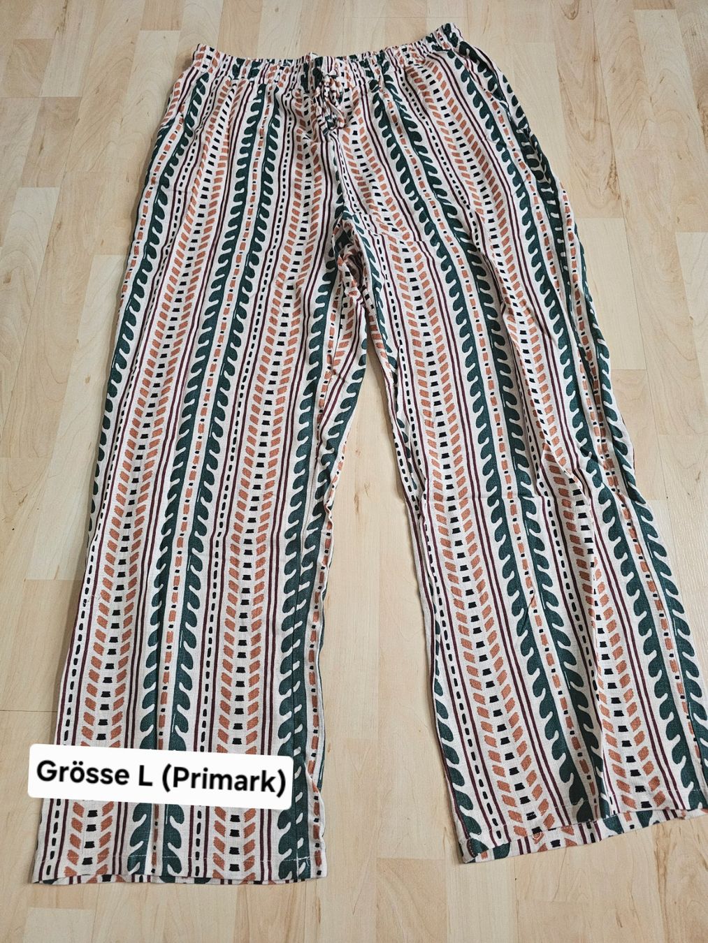 Pantaloni: Hose Grösse L von Primark – Nuovo (secondo la descrizione) da Balterswil venduto da Dikdik1992
