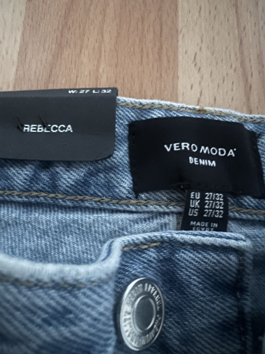 Vero Moda Jeans: Vero Moda Jeans – Neu und originalverpackt aus Kirchberg BE von lea_kb6y 1