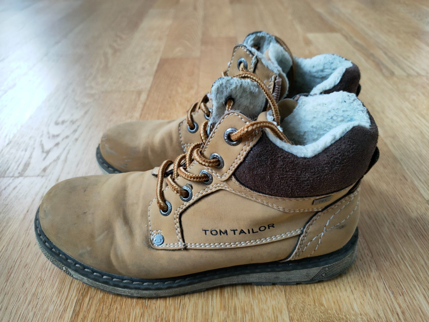 Tom Tailor Scarpe per ragazzi: Tom Tailor Winterschuhe Gr. 33 – Usato da Bottighofen venduto da Cotolejo 1