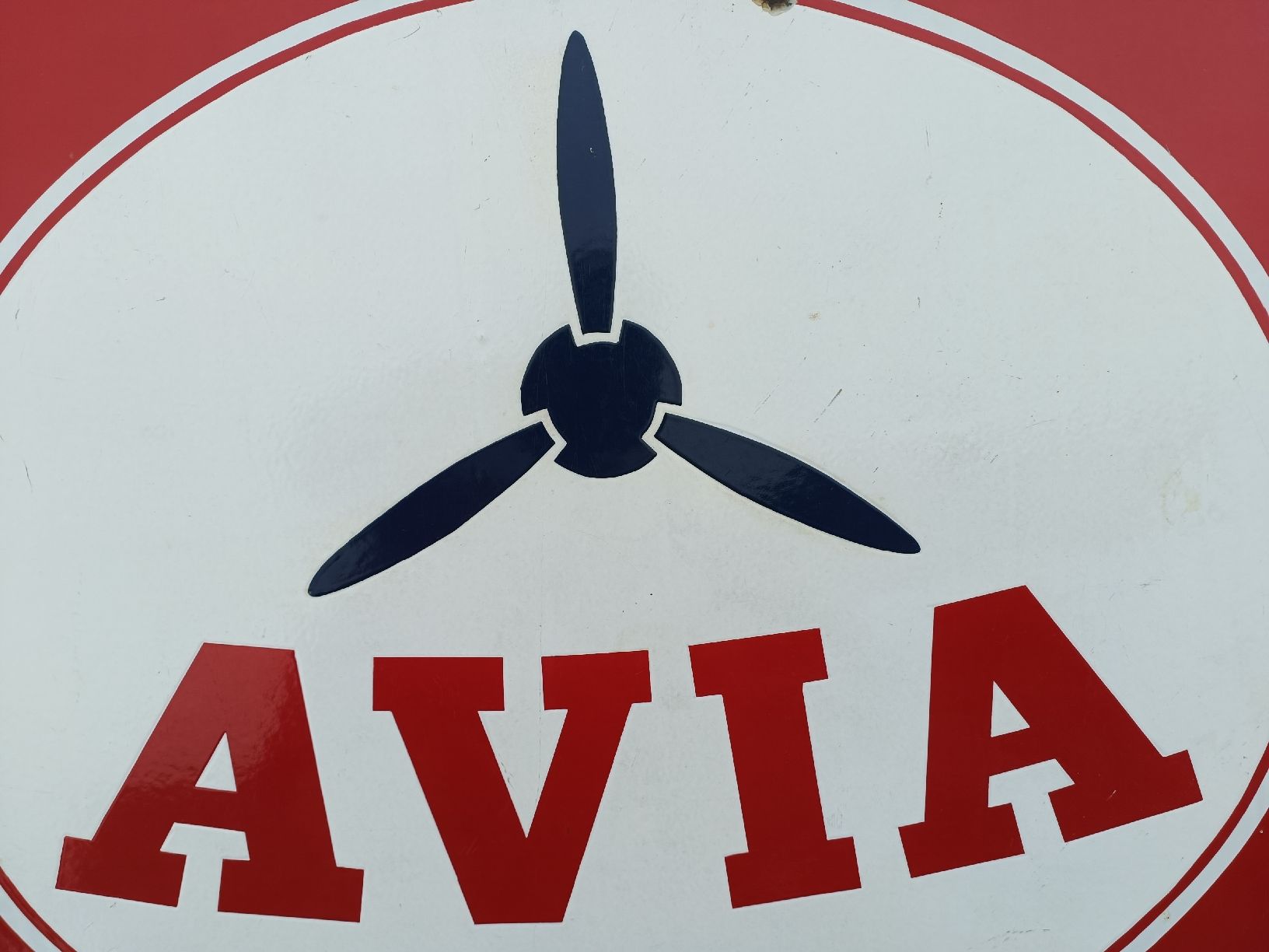 Avia Insegne: Grosses doppelseitiges original Emaille Schild / AVIA – Usato da Brugg AG venduto da Ente015 3
