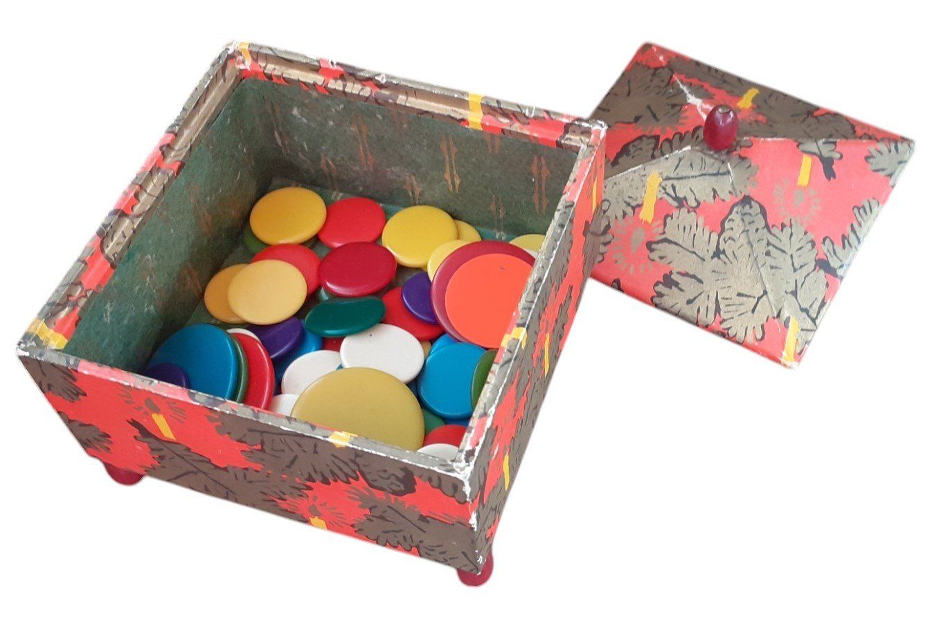 Spiele: Spielsteine Vintage mit Schachtel – Gebraucht aus Mörschwil von lindaswunderkiste 1