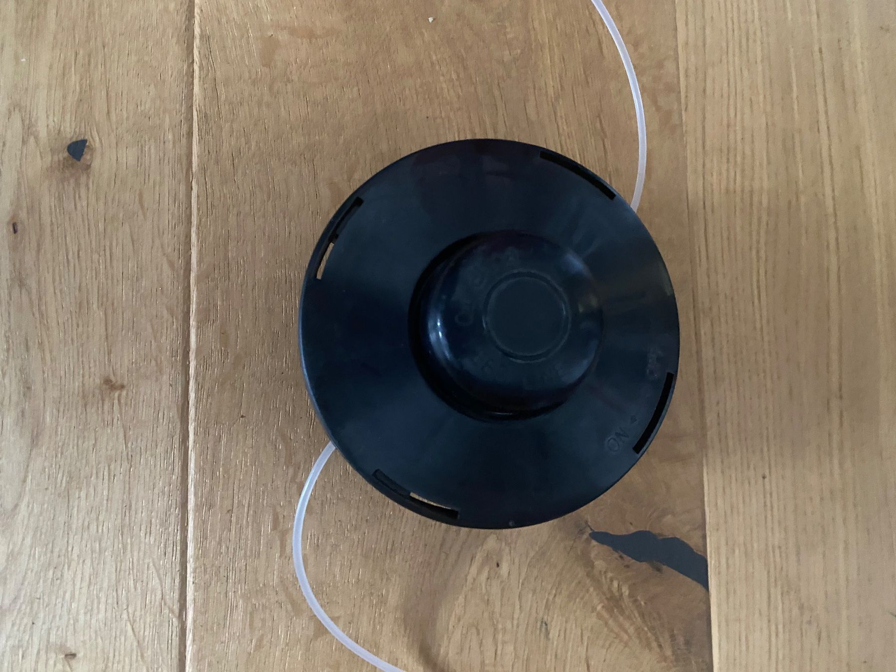 Tutte le macchine: Universal Trimmer, Fadenkopf M10 Linksgewinde – Nuovo (secondo la descrizione) da Emmenbrücke venduto da hintia
