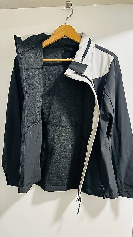 Giacche: dünne Sportjacke - Marke: Manor – Nuovo (secondo la descrizione) da Unterägeri venduto da dom_5l9p