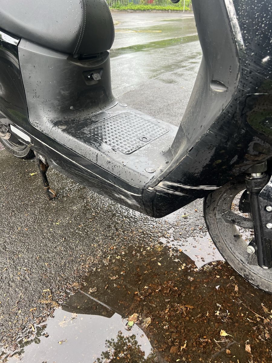 Scooter: E-Roller Ecooter ET3 – Usato da Bern venduto da sch_jvp6 5