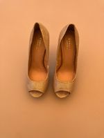 Escarpins dorés Carvela, pointure 39, élégants ✨