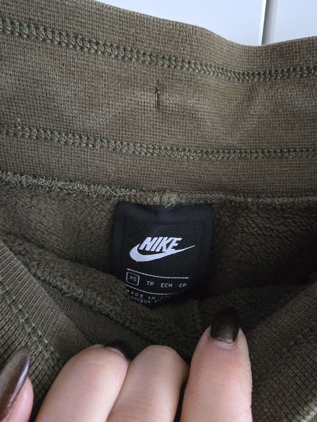Nike Pantaloni: Nike Joggers - Grösse XS – Usato da Rickenbach b. Wil venduto da VeryLovelyThings 3