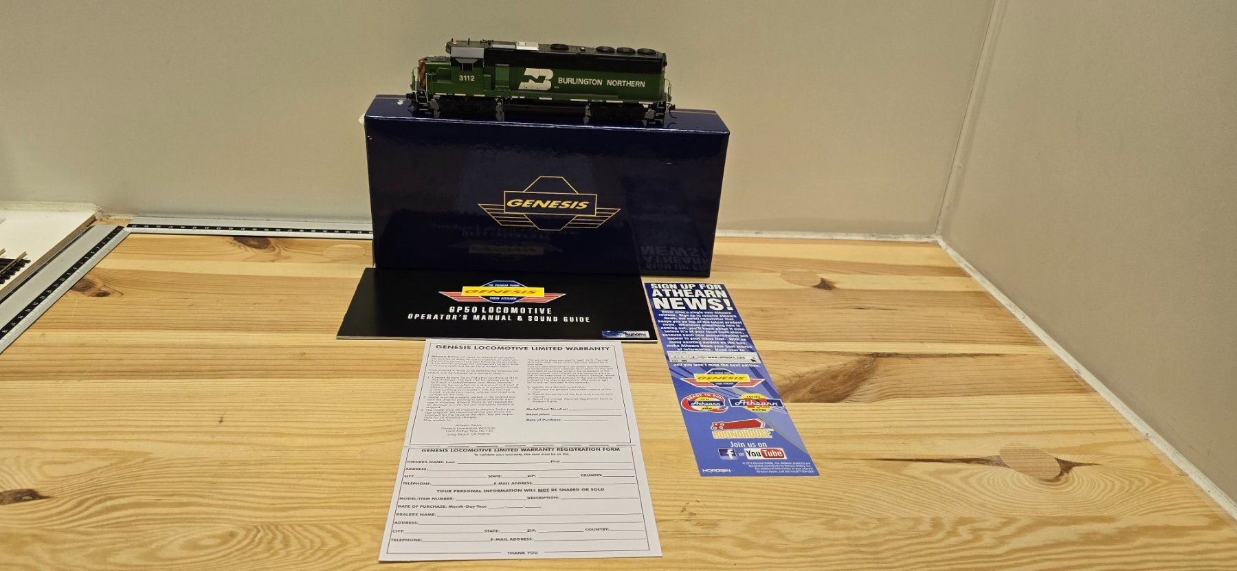Modellini di ferrovie: Genesis ATHG 40595 gp 50 burlington – Nuovo (secondo la descrizione) da Büsserach venduto da ModellbahnDepot 1