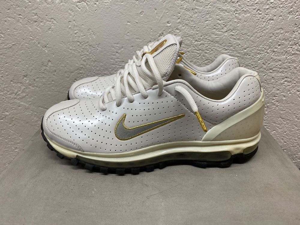 Air max 2003 store gold