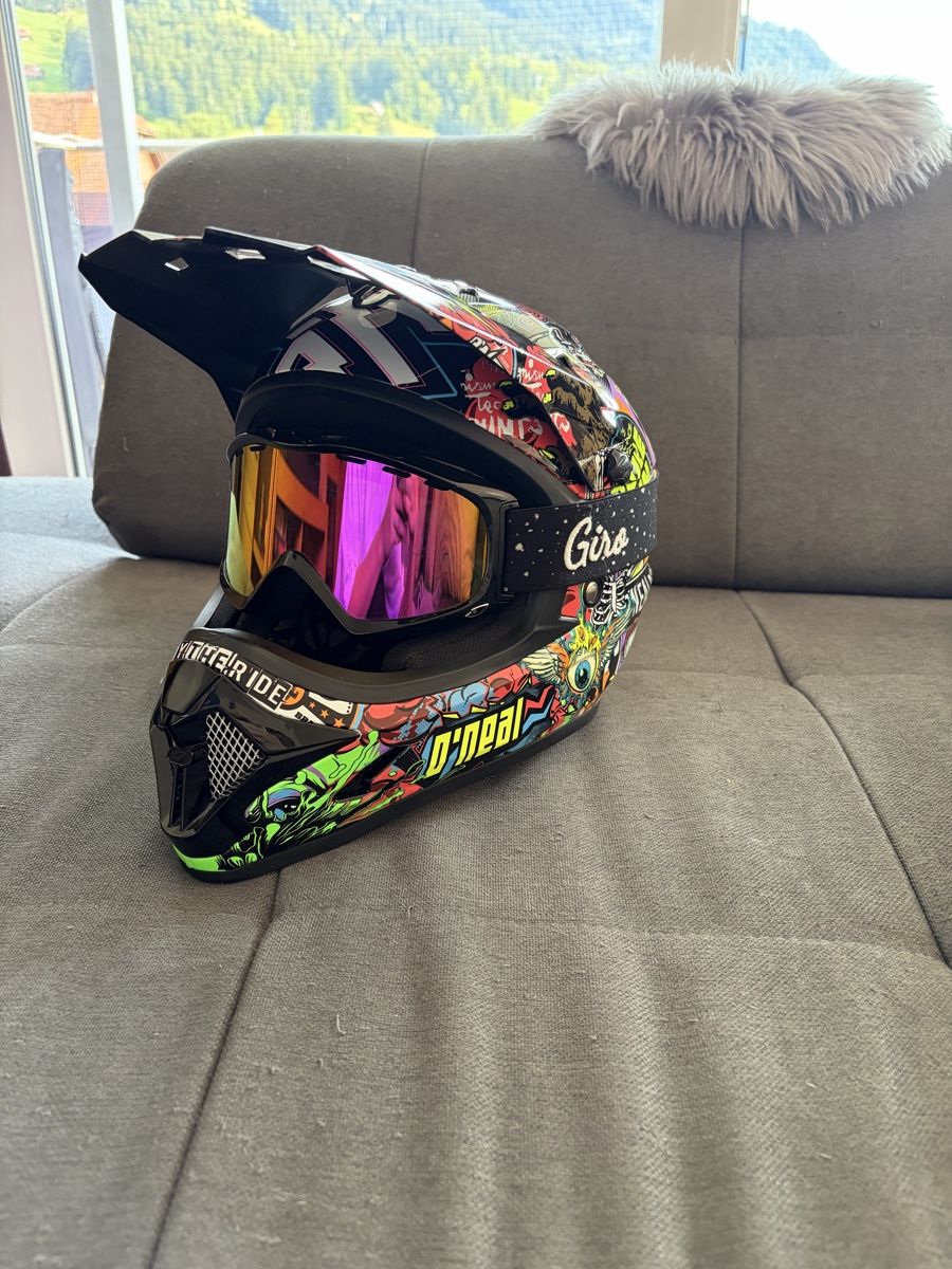 Caschi: o‘Neal Fullface Helm mit Brille – Nuovo (secondo la descrizione) da Schüpfheim venduto da nabuma