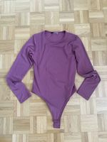Trendiger Bodysuit, langarm, Pflaume, Grösse S, neuwertig