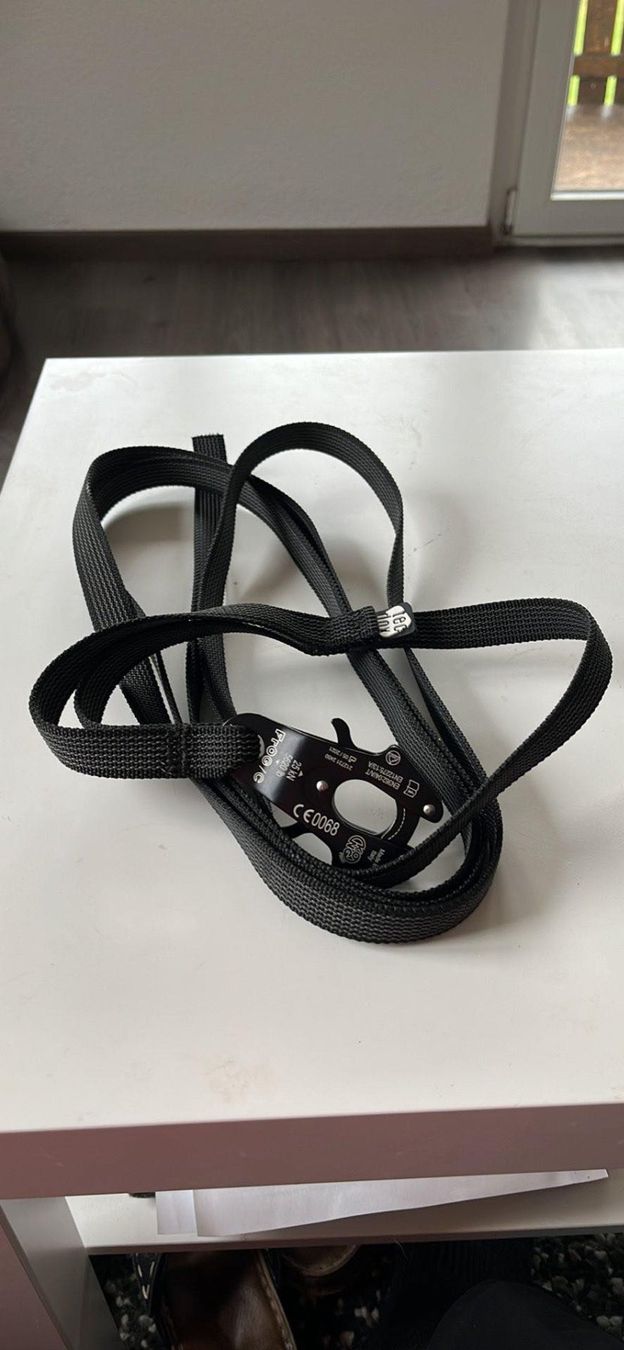 halsband fr groe hunde Taktisches Hundehalsband fr groe Hunde mit Namen graviert  mypfote.com