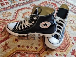 Converse *neu* 39.5