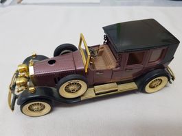 Modellauto Oldtimer als  Deko o.Feuerzeug  Top Zustand!