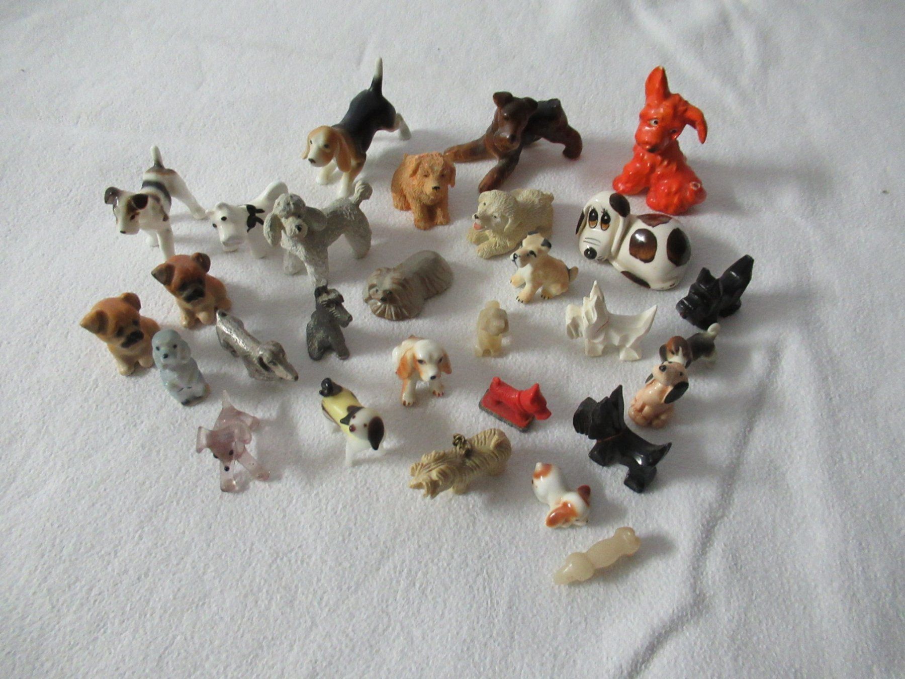 Figuren: Kollektion Hundefiguren 29 Stk. diverse – Gebraucht aus Trimbach von donlyn 1