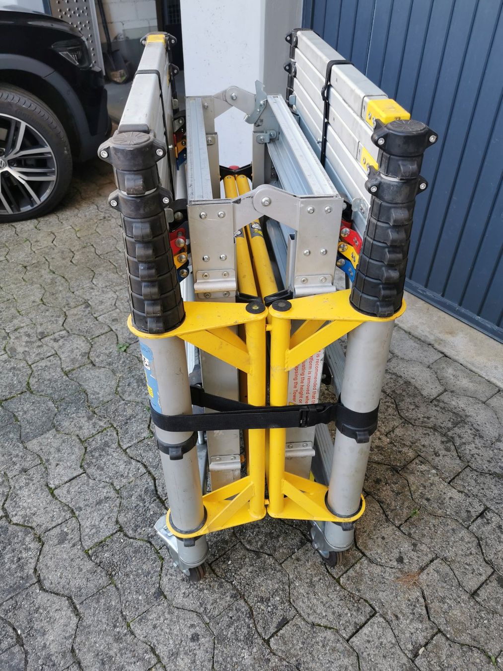 Echafaudages: Original Teletower, Arbeitshöhe bis 4 Meter – D'occasion à Schleitheim par jog_t5mm 1