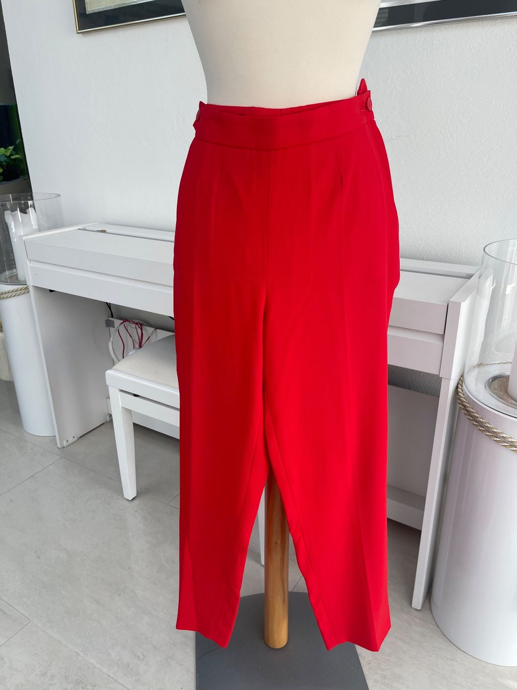 Escada Pantalons: ESCADA Stoffhose Gr. 40 Rot – Neuf (Voir description) à Weisslingen par Spiegelbild0