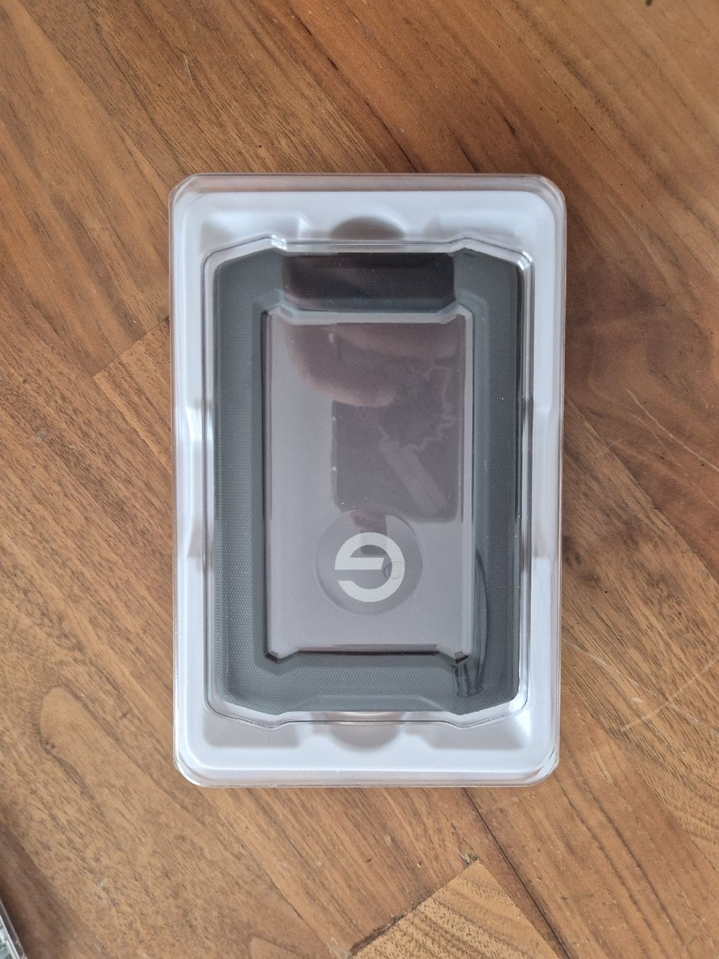 Sandisk Dischi rigidi: Hard Disk esterno 4 Tb "Rugged" – Nuovo (secondo la descrizione) da Minusio venduto da MatRec 1