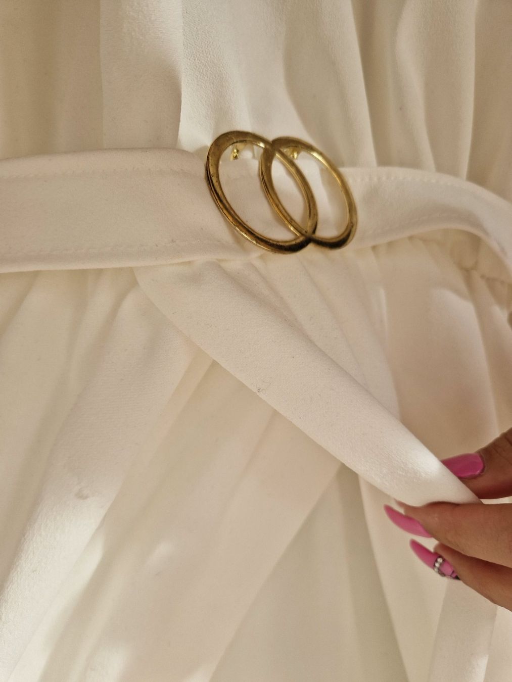 Tuniken: Blouse blanche taille M today avec ceinture dorée – Neu (gemäss Beschreibung) aus Versoix von aline_b 3