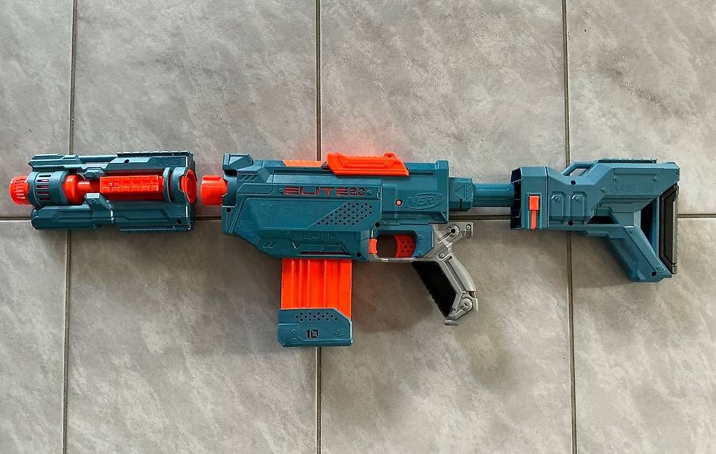 Giocattoli: Nerf Elite Echo mit Magazin und 35 Darts – Usato da Berg TG venduto da Riovida 1