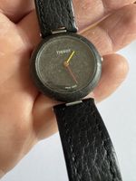 Montre Tissot Vintage, cuir noir, édition limitée!