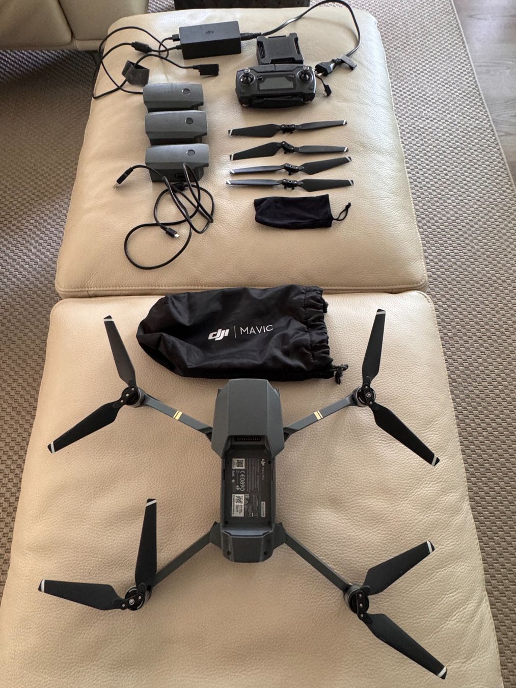 DJI RC Modellbau: DJI Mavic Pro Fly More Bundle - kaum genutzt – Gebraucht aus Zürich von Houlle 2